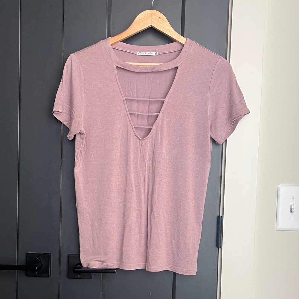 Heart Hips Dusty Pink Cut-Out Short Sleeve Tee